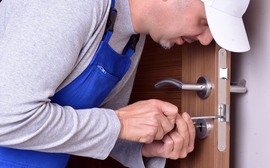 changer de serrure de porte Lamorlaye